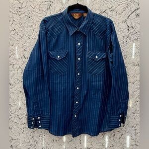 Vintage western Men's Blue Striped Casual Button Down Shirt. Size XL